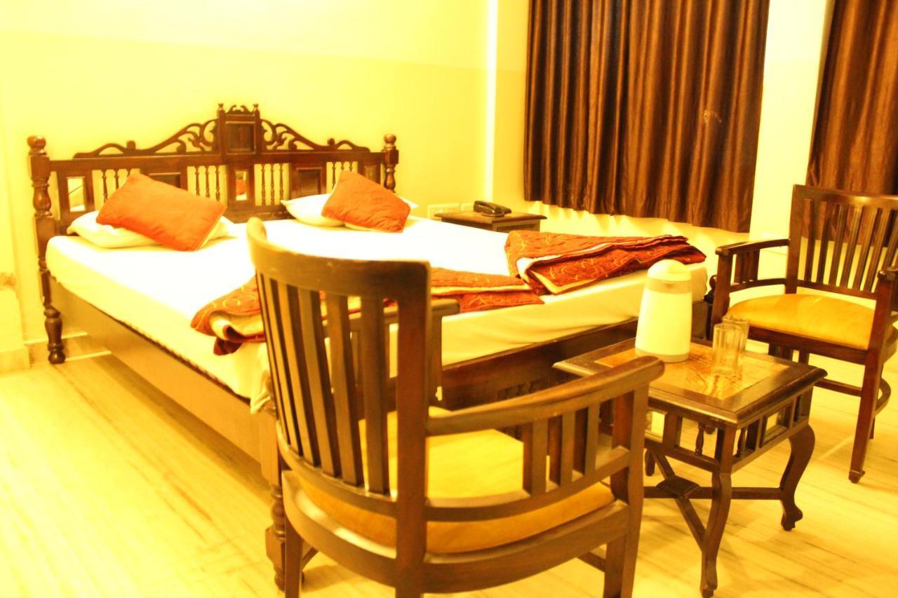 جايبور Hotel The Chit Chat Palace المظهر الخارجي الصورة